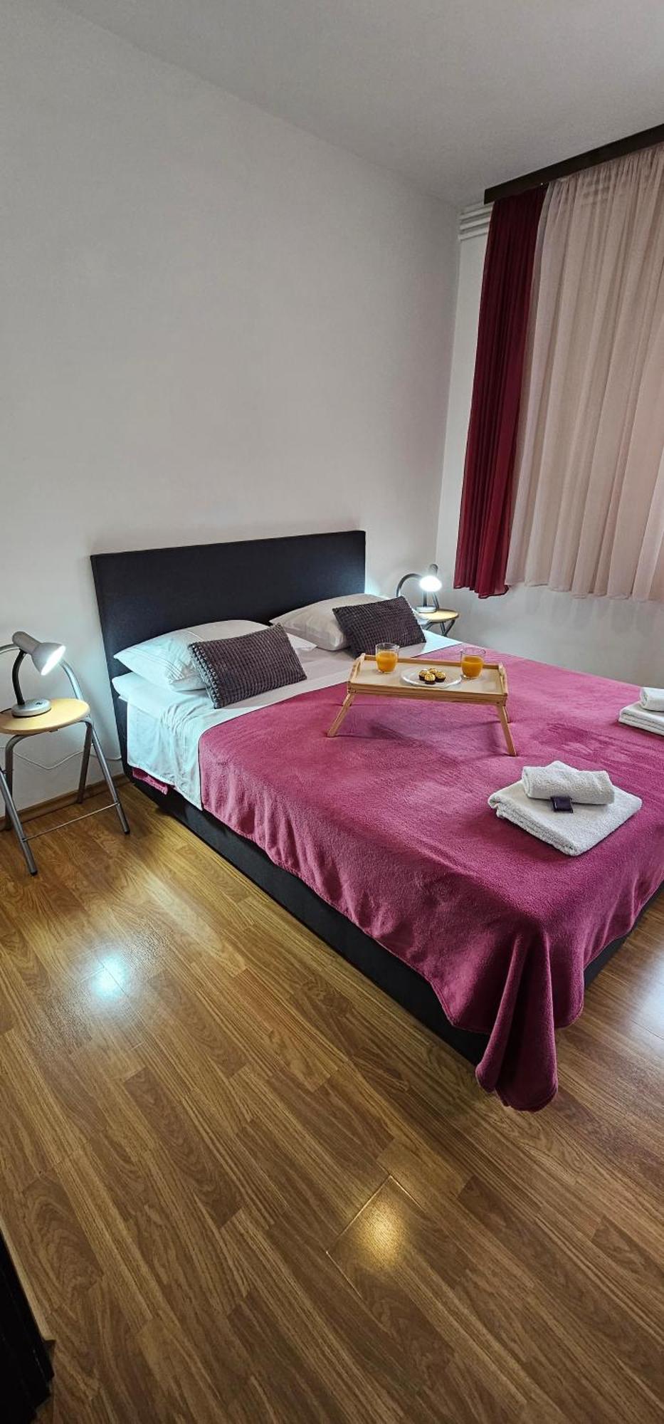 Apartman Pida 普利莫顿 外观 照片