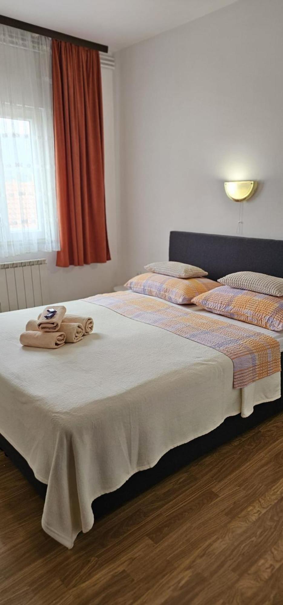 Apartman Pida 普利莫顿 外观 照片